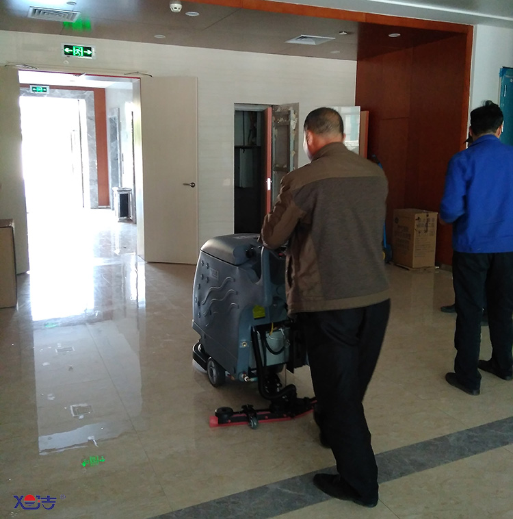 辦公室保潔內容和標準，辦公室保潔洗地機